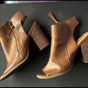 Super cute open toes three inch booties